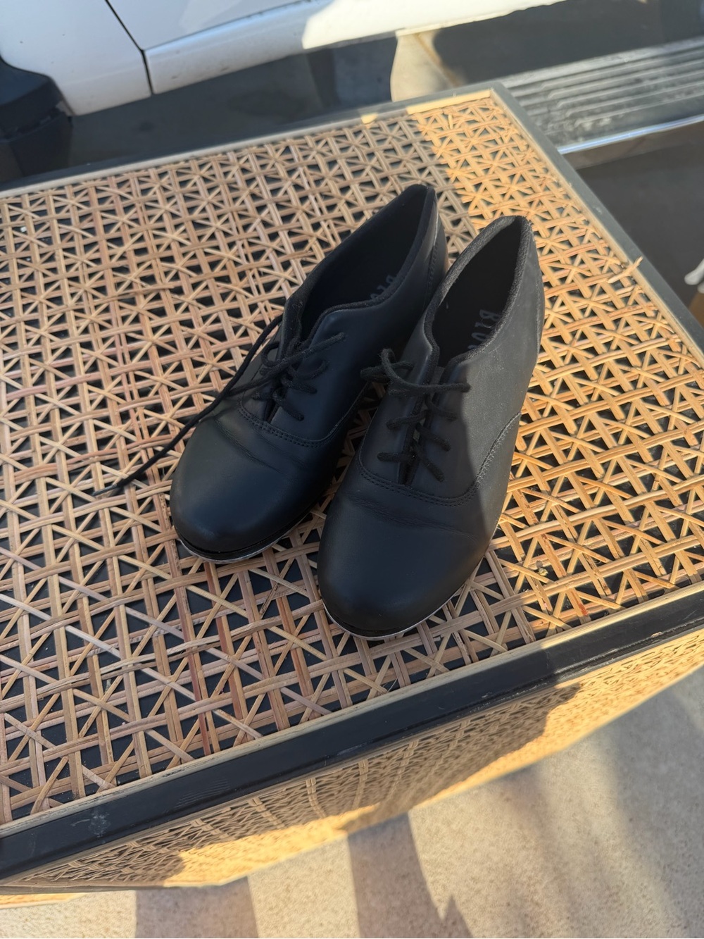 Bloch Black Lace-Up Women's Dance tap shoes practically new